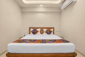 FabHotel SB Palace