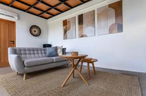 Dela Villa