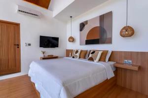 Dela Villa