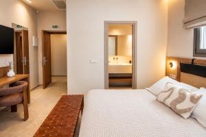 AIA Suites Tinos - Open-Plan Suite