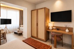 AIA Suites Tinos - Open-Plan Suite
