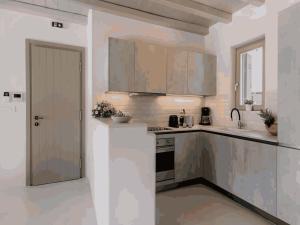 Charming Holiday Home Near Traditional Taverns, G49