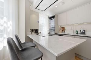 Cheyne Riverwood l Luxury Chelsea Retreat for Business and Leisure stays with Thames Views
