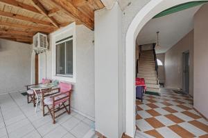 Nefeli Apartment 1st Floor