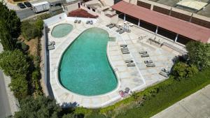 #357 Sea View Escape in Portimao w Pool