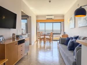 #357 Sea View Escape in Portimao w Pool