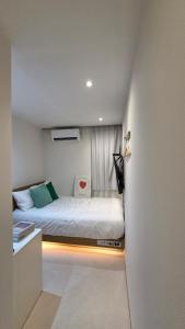 Gimpo airport-Hwagok station Hotel Stay Dogam