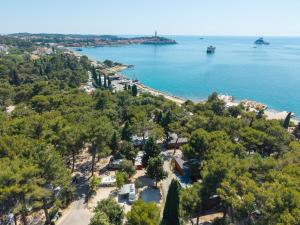 Porton Nature Hideouts Pitches
