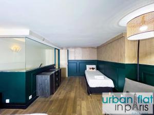 UrbanFlat 31 - Rare Loft Triplex pour 10 a Paris