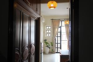 TALK Inn Saigon