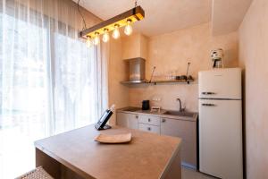 Terra Elea Luxury Pool Suite Gaia