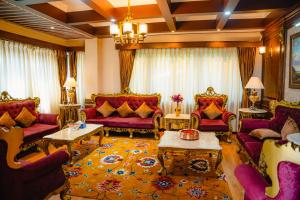 Devi Aura Villa