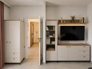 Panorama house with Private Garden & Jacuzzi two units