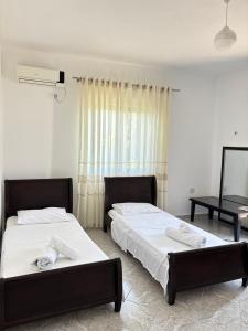 Agalliu Apartment