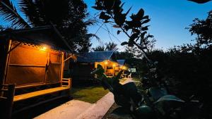 Tarzan Bamboo hut