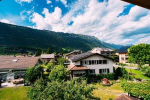 Cozy Apartment with stunning Views in Boenigen