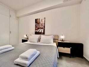 New Lower level 1BR AC Apartment near Acropolis -1