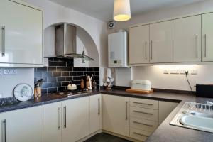 Finest Retreats - Curricle