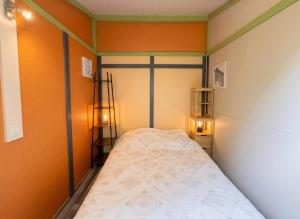 Chalet cosy avec accès piscine partagée