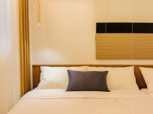 Gangnam,5-minute walk from Seonjeongneung Station,located in Nonhyeon,4 people,Apgujeong, Itaewon