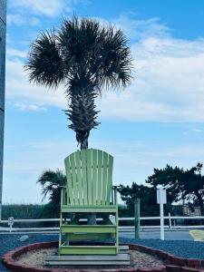 Myrtle-Beach Ocean Front Condo Retreat