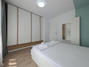 Designer Luxury Apartment 1BD by Flat Mаnager