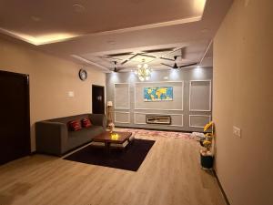 Modern peaceful 2BHK apartment in Banjara Hills Hills