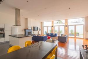 Spacious House with Large Garden in Jette