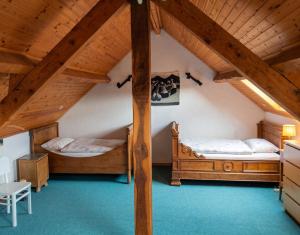 Spacious family house in Haut-Fays, 250 m² with garden
