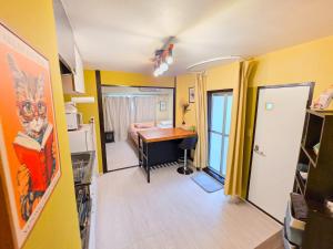 2 Bedroom Apartment in Kabukicho Easy Access to Shinjuku