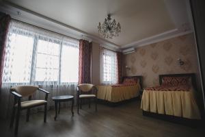 Standard Twin Room room in Hotel Kavkazskaya Plennitsa