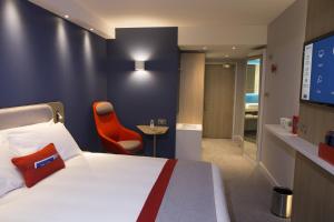 Holiday Inn Express Cambridge West - Cambourne by IHG