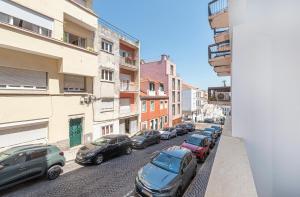 HOUZE 7BR Apartment in Lisbons Lapa District