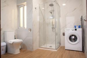 Modern 3-Bedroom Apartment with Balcony & AC, Xewkija Gozo