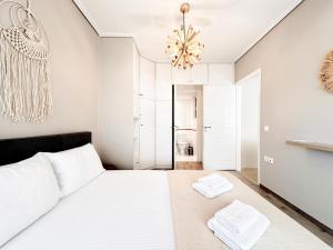 Bright Modern Retreat 1BR Alimos by the Sea