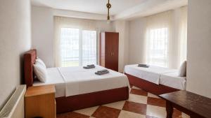 Vala Rooms