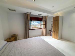 Modern & Bright Apartment near Historic Old Medina