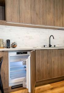 Modern Studio with Balcony Near Varna City Center By Flat Manаger