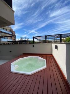 Apartamento Oasis do Atlantico HomeClub Palmas com Jacuzzi e Piscina