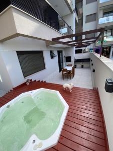 Apartamento Oasis do Atlantico HomeClub Palmas com Jacuzzi e Piscina