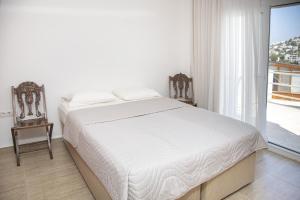 Cozy Duplex with Fascinating View in Yalikavak