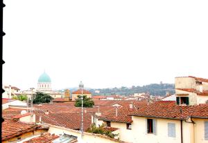 Apartments Florence Laura Red