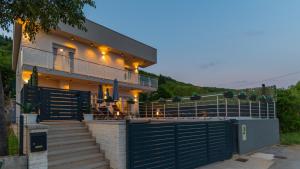 Villa Neda Imotski-Makarska by Villas Guide