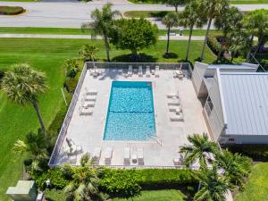 Marco Island Condo - Gulf Views - Close to Beach