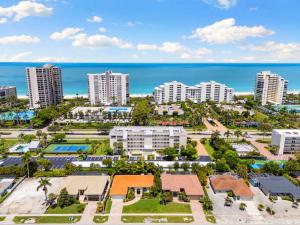 Marco Island Condo - Gulf Views - Close to Beach