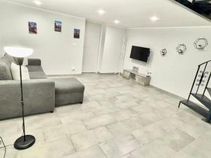 Privitera home 2