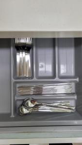 50 OFF, air conditioner, 6 minutes from Hongik Uni Sta, airport bus, cleaning fee 0, ELV, parking, blackout curtains, washing machine, dryer