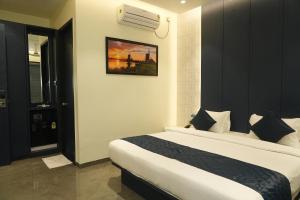 Hotel Orbit