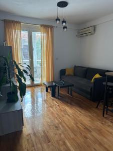 Zen Apartment