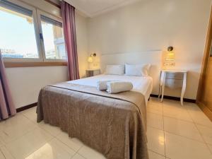 Mediterraneo Real Beach and Pool Cozy Apartment II